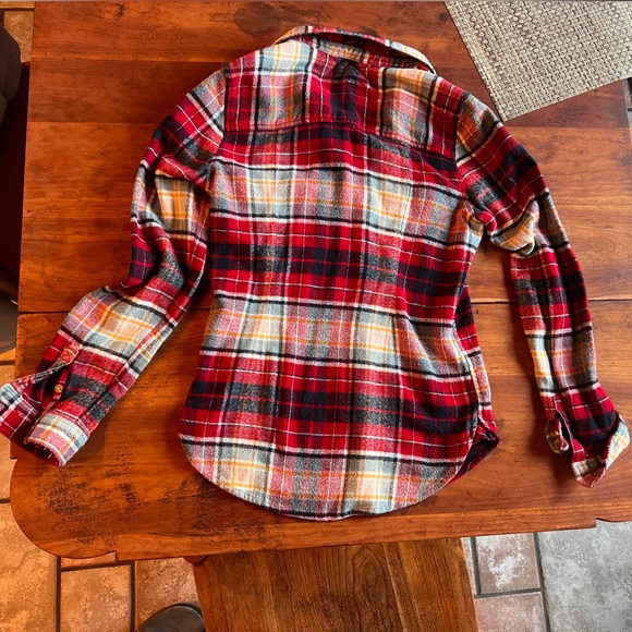 American Eagle, AE: Vintage Red Gold Plaid Flannel Button Shirt, Soft—Size M - Picture 5 of 8